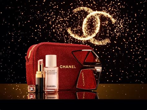 chanel good to glow gift set|chanel makeup kit.